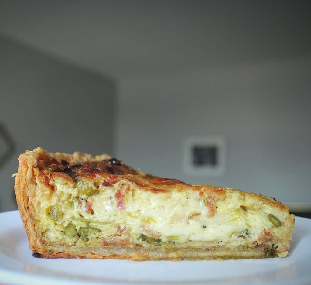 How to Make Homemade Breakfast Quiche with Bacon, Leek, and Asparagus | Chenée Today