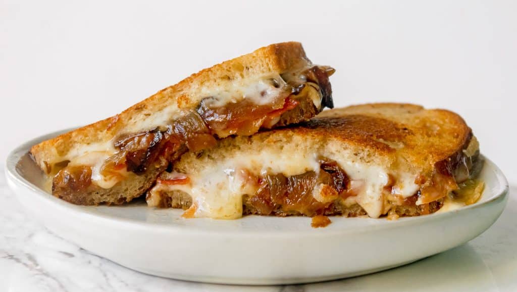 Gourmet Grilled Cheese Recipe with Bacon, Havarti, and Caramelized Onions | Chenée Today