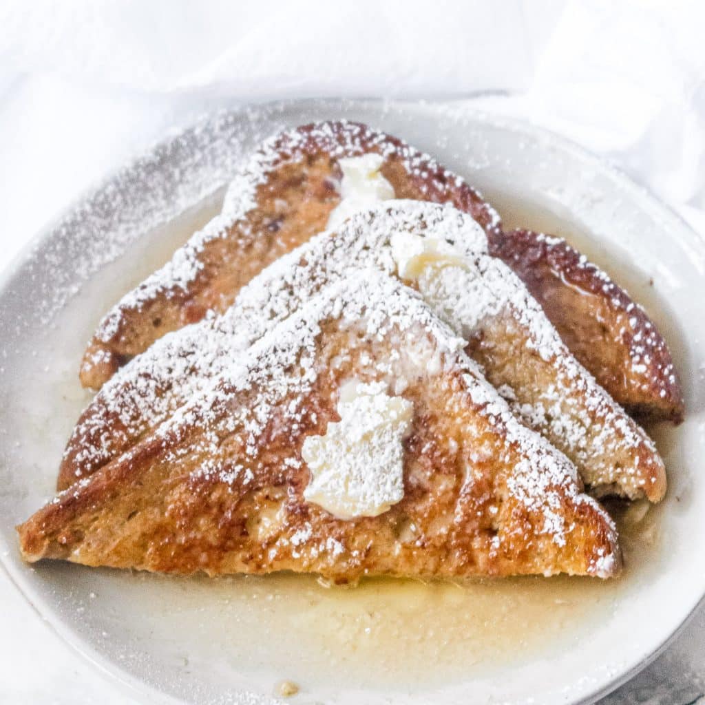 keto french toast topped with powdered sugar