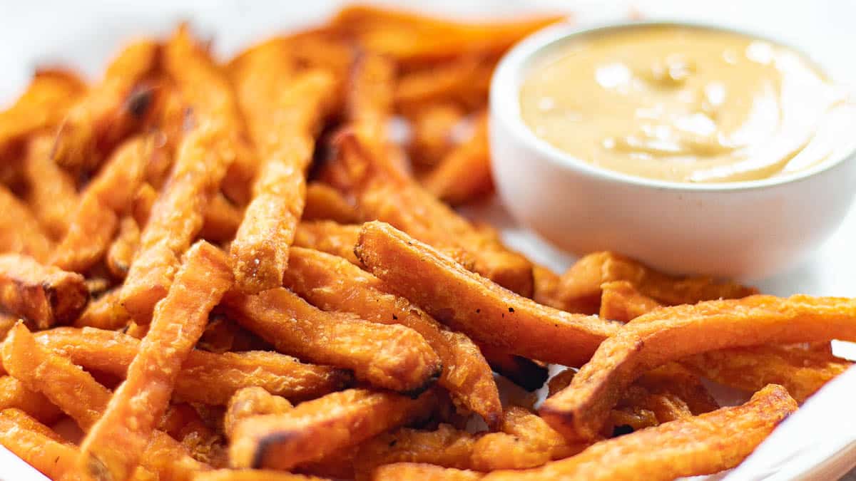 how to cook frozen sweet potato fries in oven